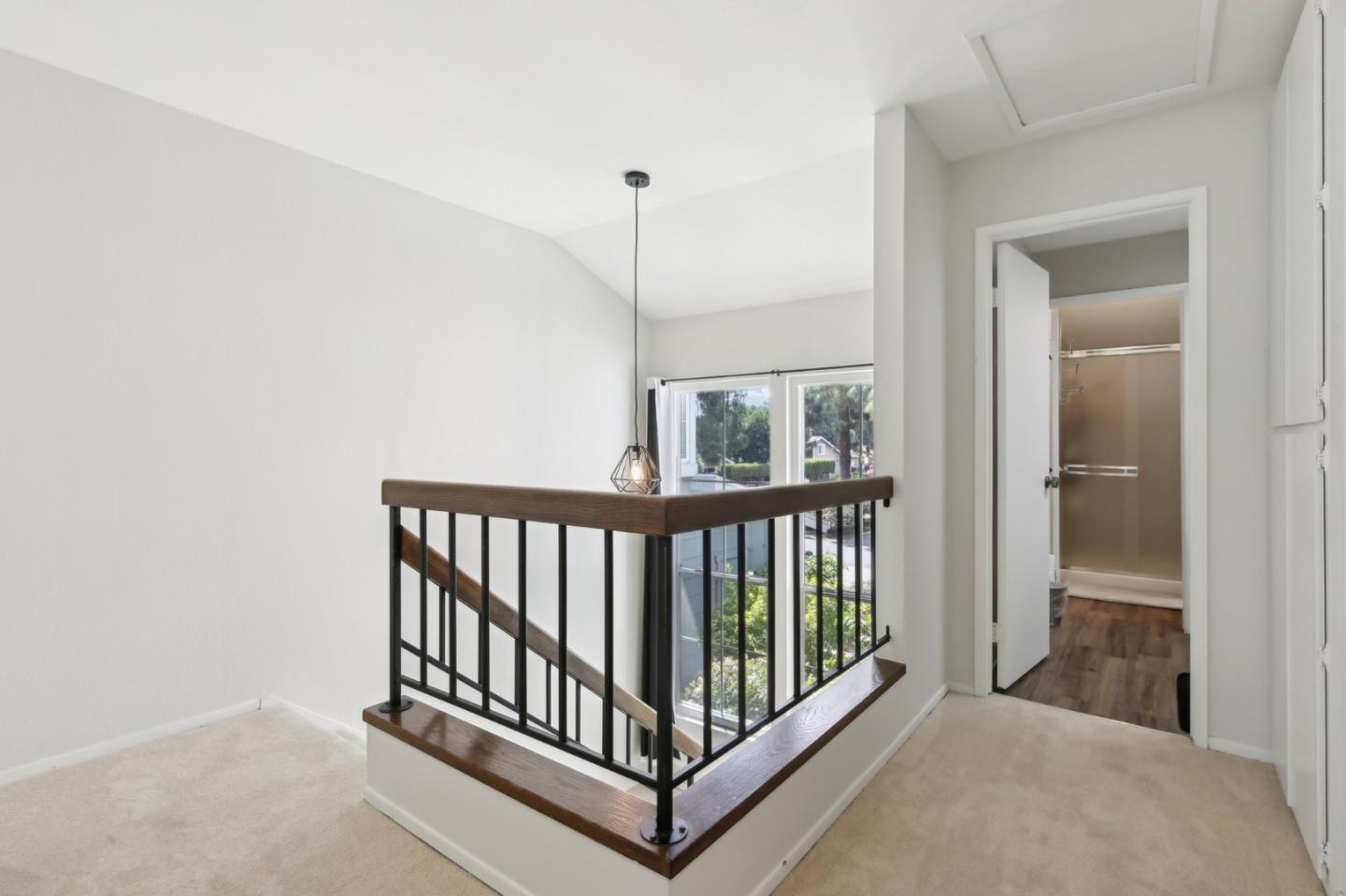 Detail Gallery Image 14 of 31 For 2378 Cheshire Pl, San Leandro,  CA 94577 - 3 Beds | 2/1 Baths