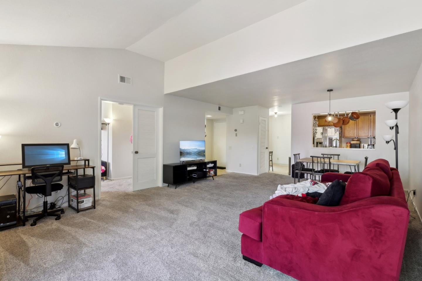 Detail Gallery Image 5 of 31 For 2378 Cheshire Pl, San Leandro,  CA 94577 - 3 Beds | 2/1 Baths