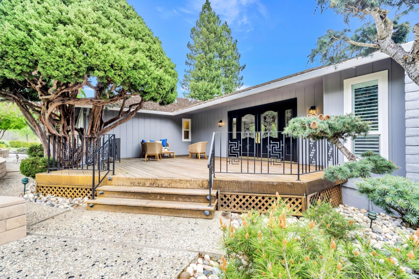 Detail Gallery Image 2 of 69 For 6744 Leyland Park Dr, San Jose,  CA 95120 - 5 Beds | 4 Baths