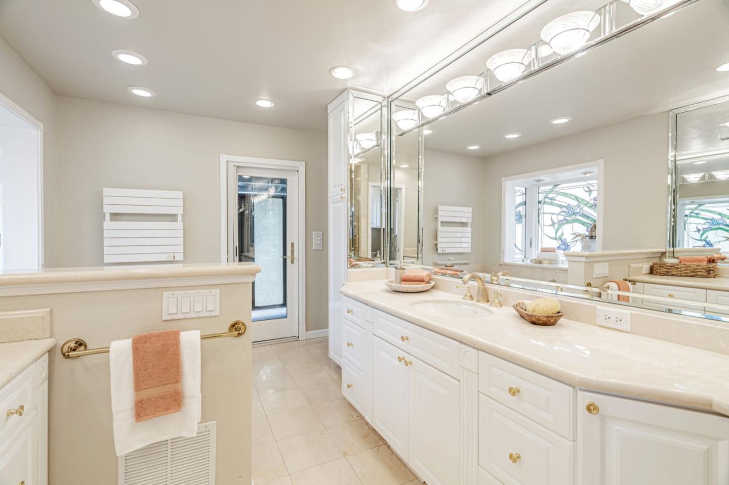 Detail Gallery Image 37 of 69 For 6744 Leyland Park Dr, San Jose,  CA 95120 - 5 Beds | 4 Baths