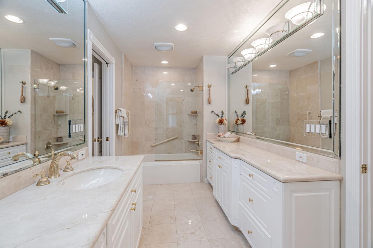 Detail Gallery Image 40 of 69 For 6744 Leyland Park Dr, San Jose,  CA 95120 - 5 Beds | 4 Baths