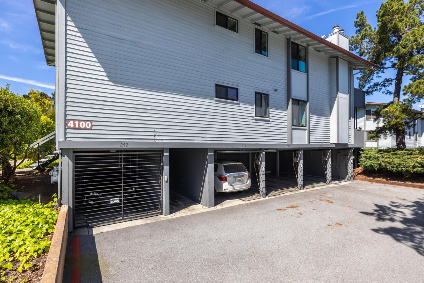 Detail Gallery Image 2 of 18 For 4100 George Ave #8,  San Mateo,  CA 94403 - 1 Beds | 1 Baths