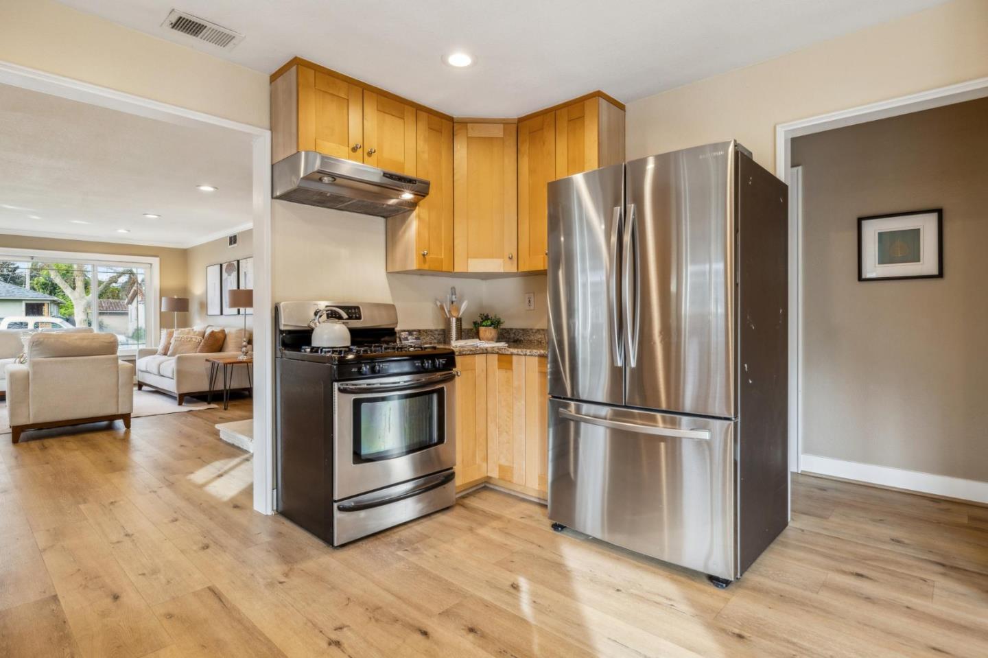Detail Gallery Image 16 of 42 For 1124 Coolidge Ave, San Jose,  CA 95125 - 3 Beds | 2 Baths