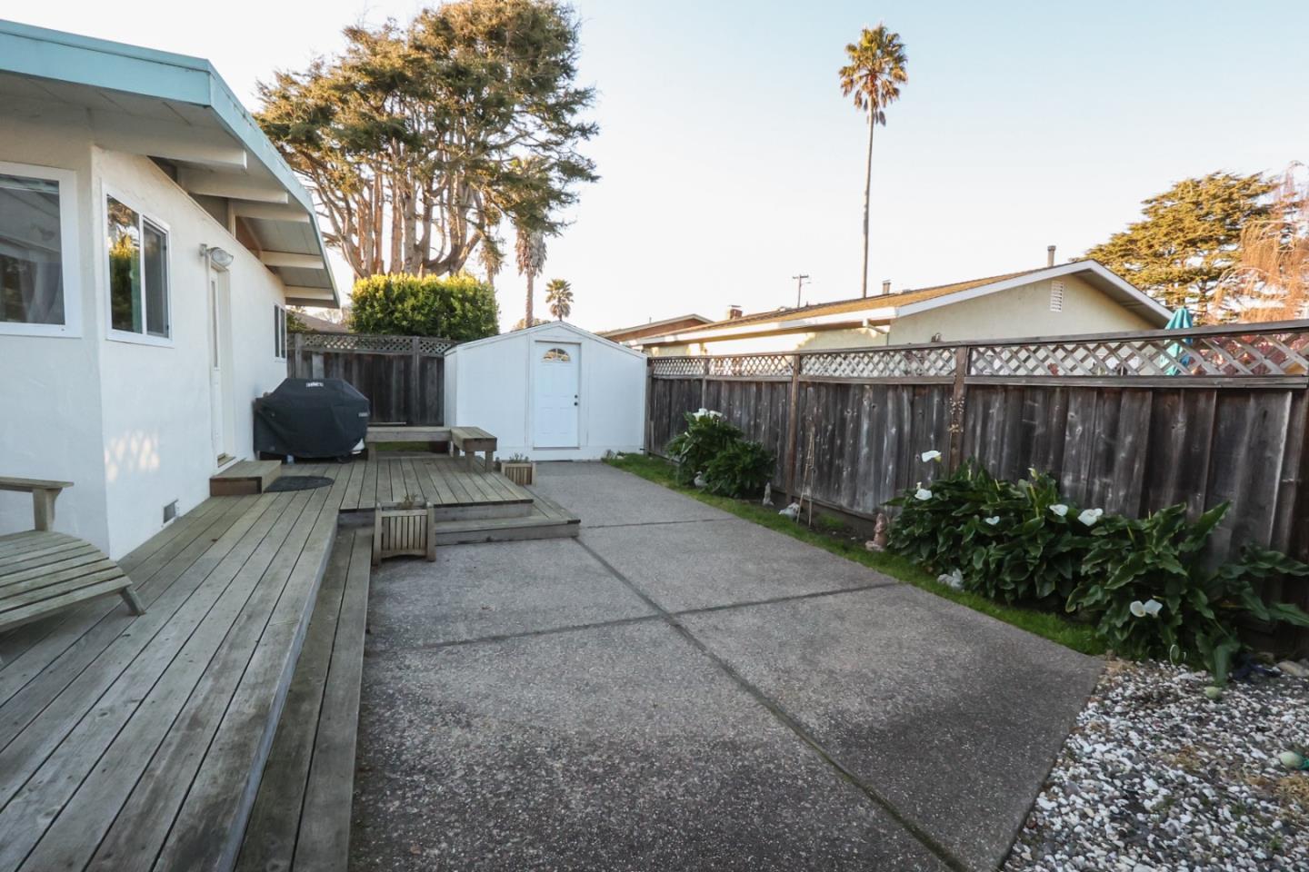 Detail Gallery Image 18 of 30 For 108 Santa Cruz Ave, Aptos,  CA 95003 - 3 Beds | 2 Baths