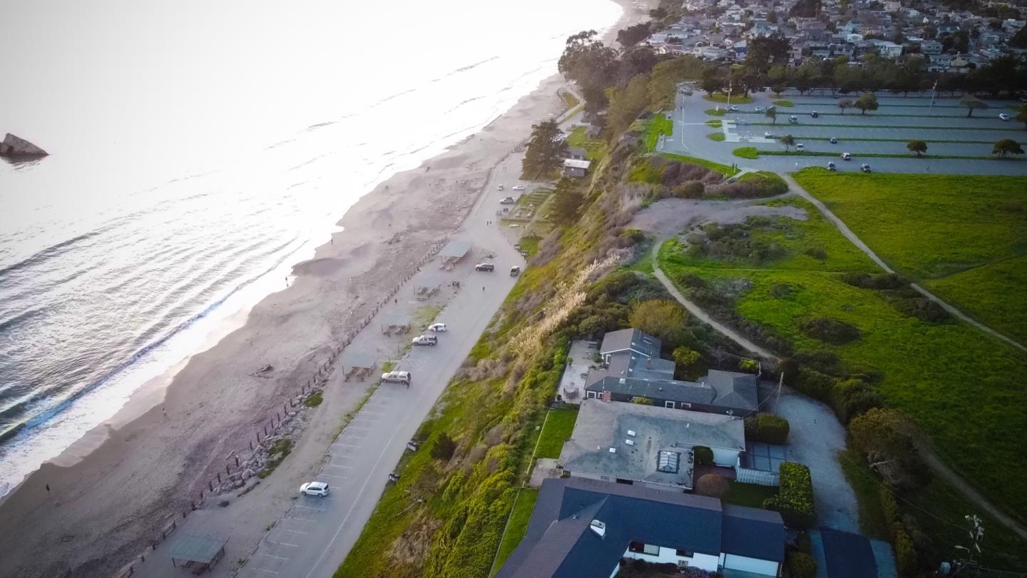Detail Gallery Image 29 of 30 For 108 Santa Cruz Ave, Aptos,  CA 95003 - 3 Beds | 2 Baths