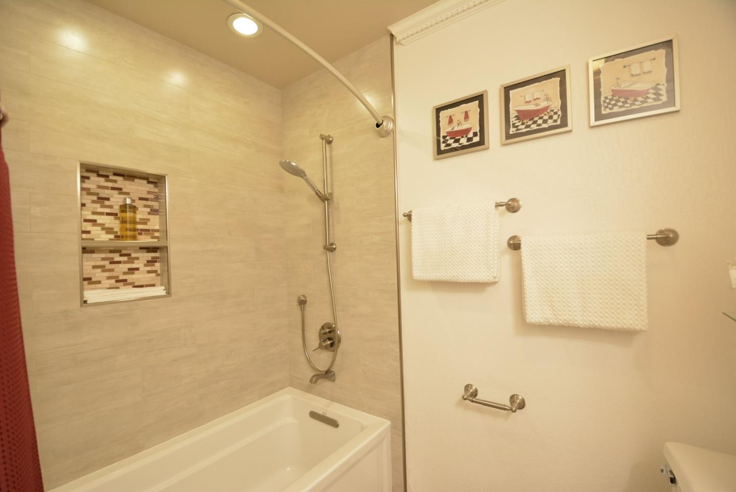 Detail Gallery Image 29 of 37 For 4640 Venice Way, San Jose,  CA 95129 - 4 Beds | 3 Baths