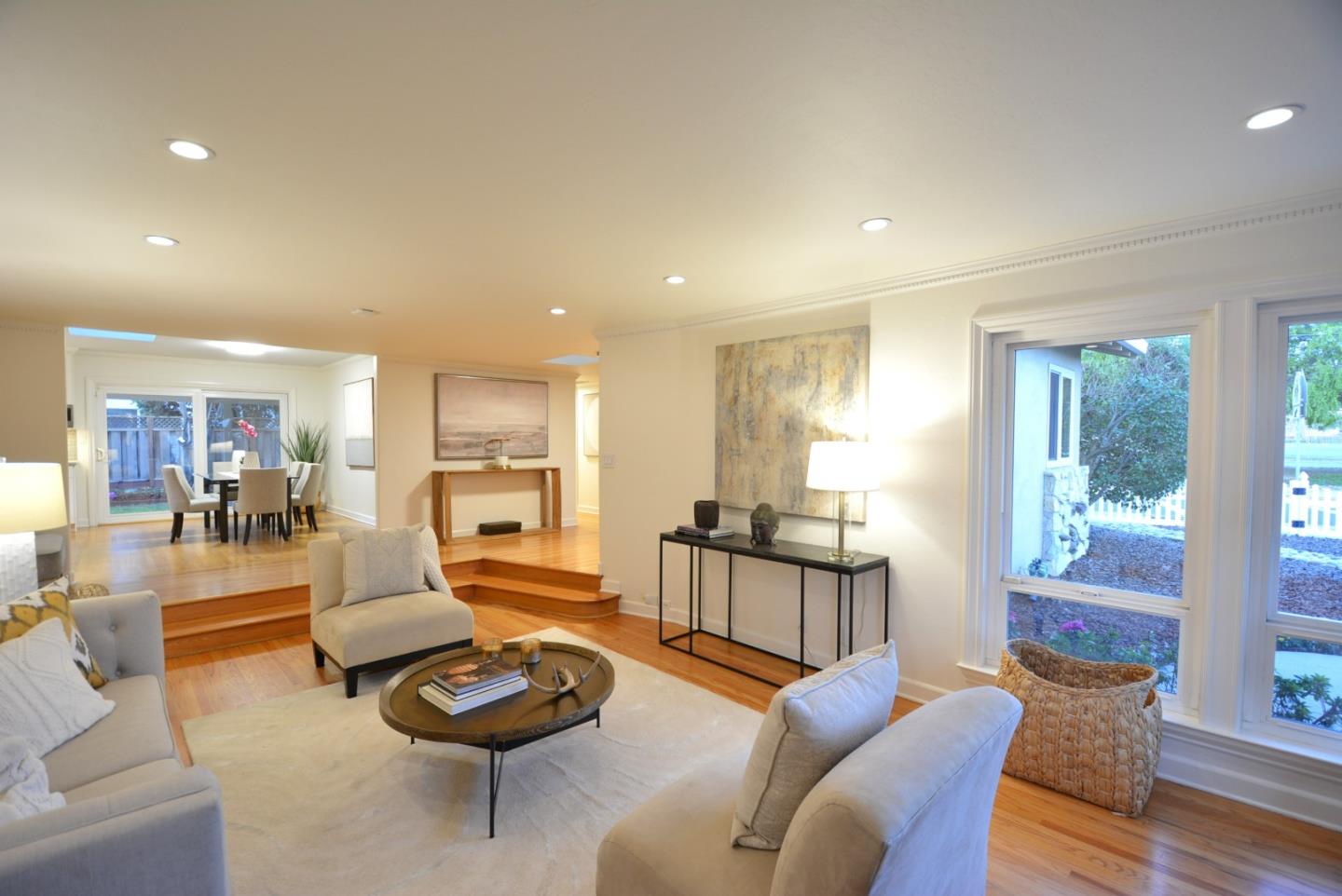 Detail Gallery Image 7 of 37 For 4640 Venice Way, San Jose,  CA 95129 - 4 Beds | 3 Baths