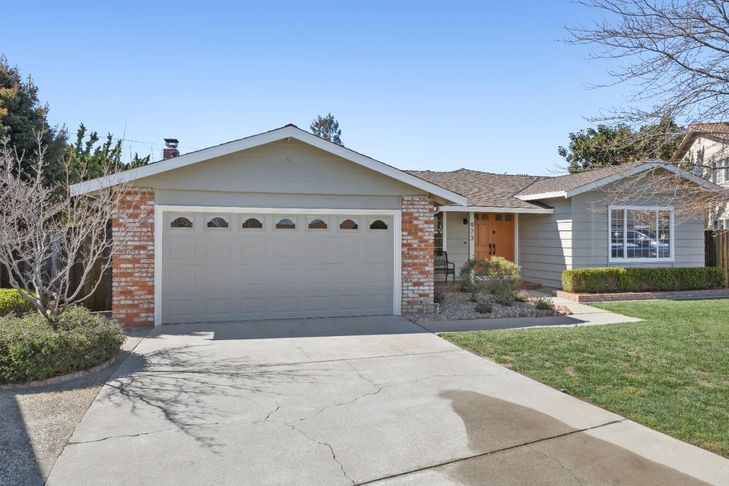 Detail Gallery Image 1 of 1 For 973 Westmont Ct, San Jose,  CA 95117 - 4 Beds | 2 Baths
