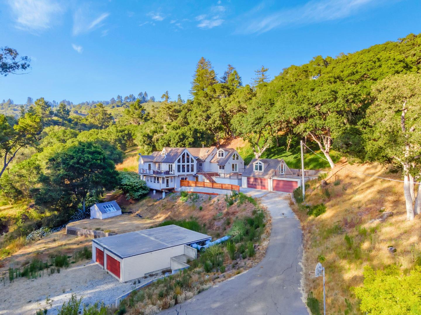 Detail Gallery Image 86 of 91 For 411 Hecker Pass Rd, Watsonville,  CA 95076 - 4 Beds | 4 Baths