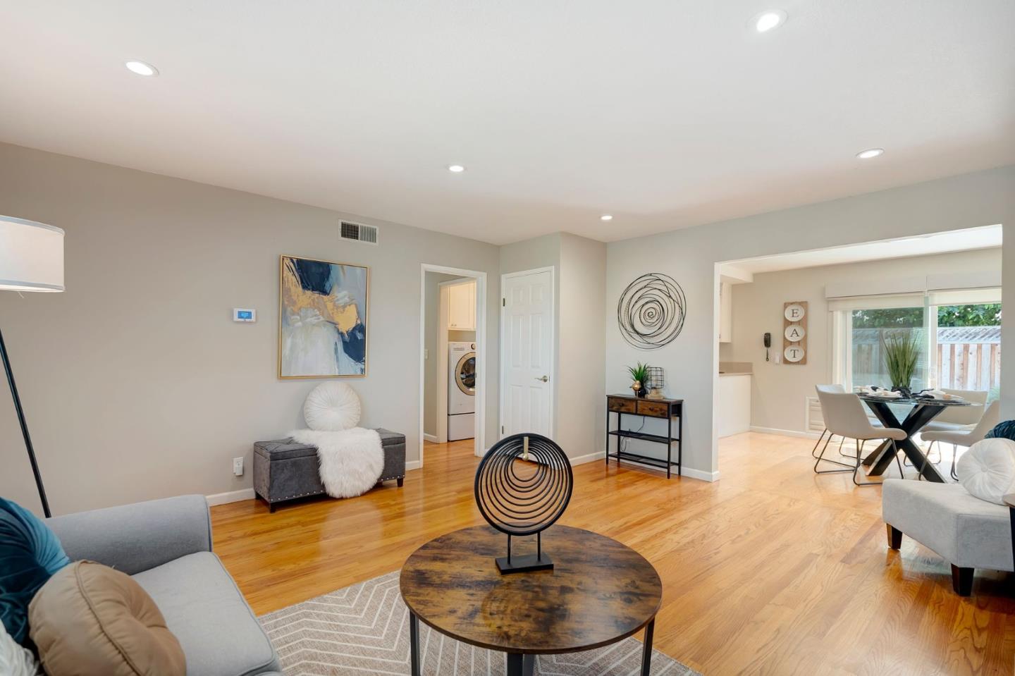 Detail Gallery Image 7 of 30 For 240 Bangor, San Jose,  CA 95123 - 3 Beds | 2 Baths