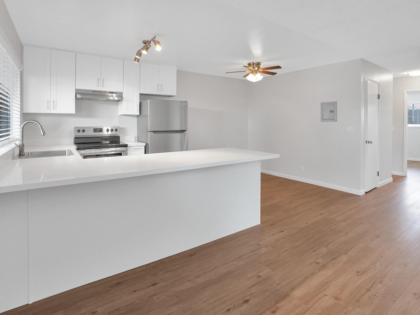 Detail Gallery Image 18 of 32 For 711 South St, Hollister,  CA 95023 - – Beds | – Baths