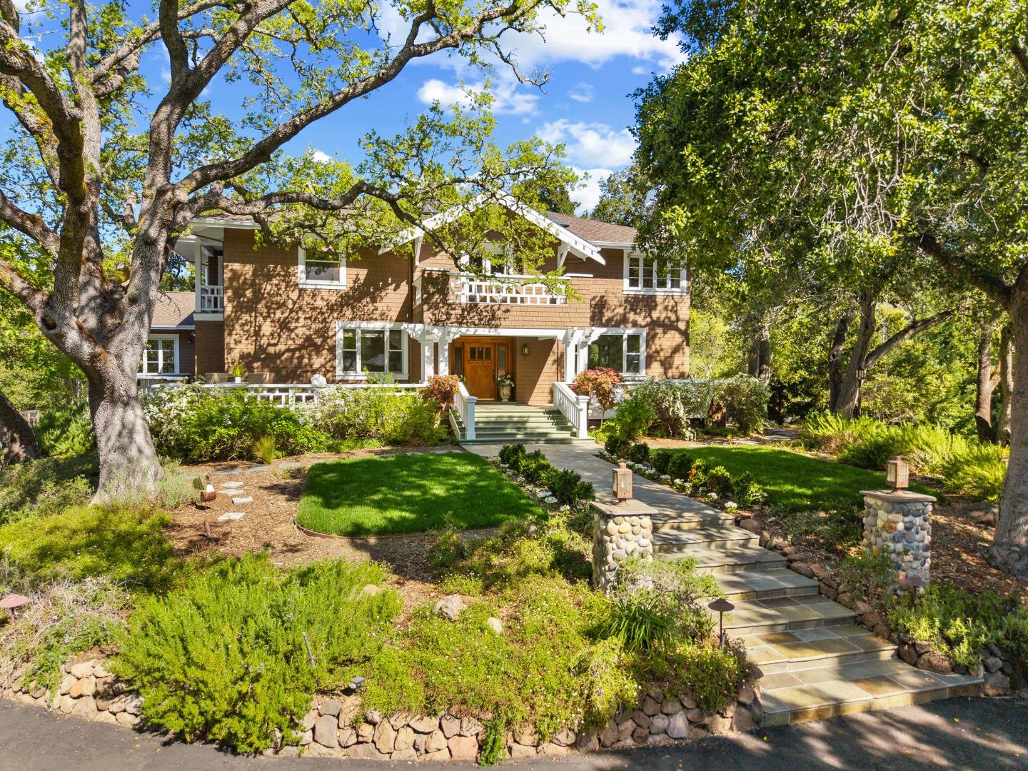 Detail Gallery Image 2 of 94 For 16420 S Kennedy Rd, Los Gatos,  CA 95030 - 7 Beds | 5/2 Baths