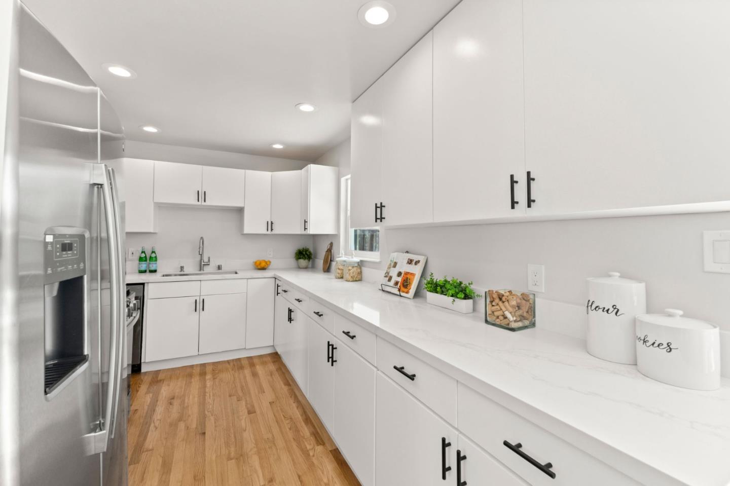 Detail Gallery Image 13 of 39 For 4172 Will Rogers Dr, San Jose,  CA 95117 - 3 Beds | 2 Baths