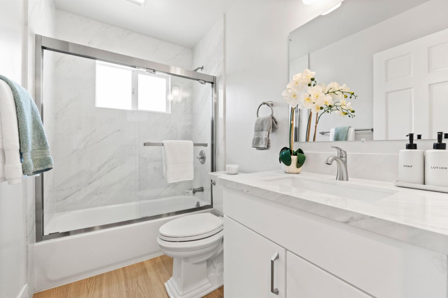 Detail Gallery Image 17 of 39 For 4172 Will Rogers Dr, San Jose,  CA 95117 - 3 Beds | 2 Baths