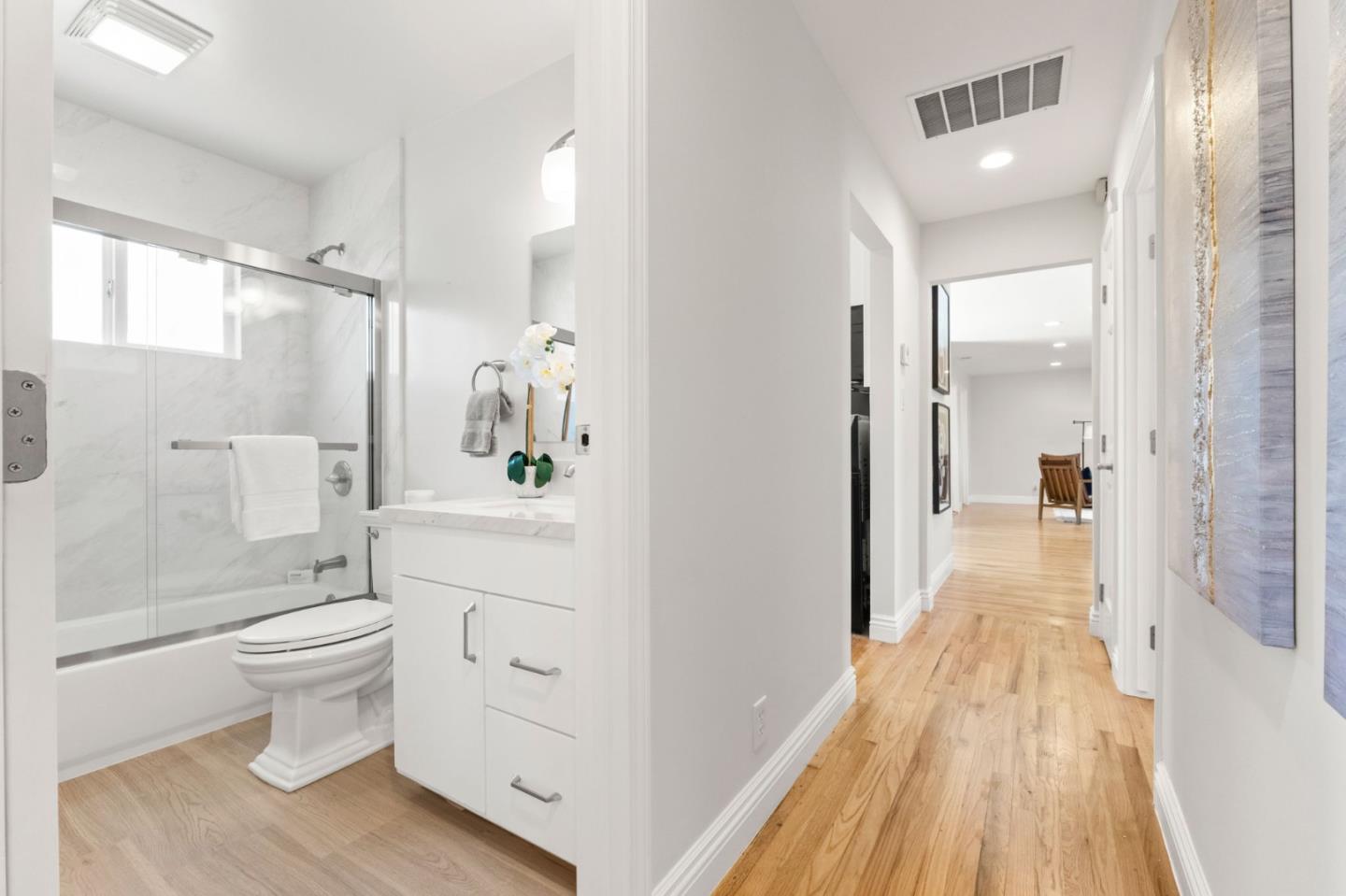 Detail Gallery Image 18 of 39 For 4172 Will Rogers Dr, San Jose,  CA 95117 - 3 Beds | 2 Baths