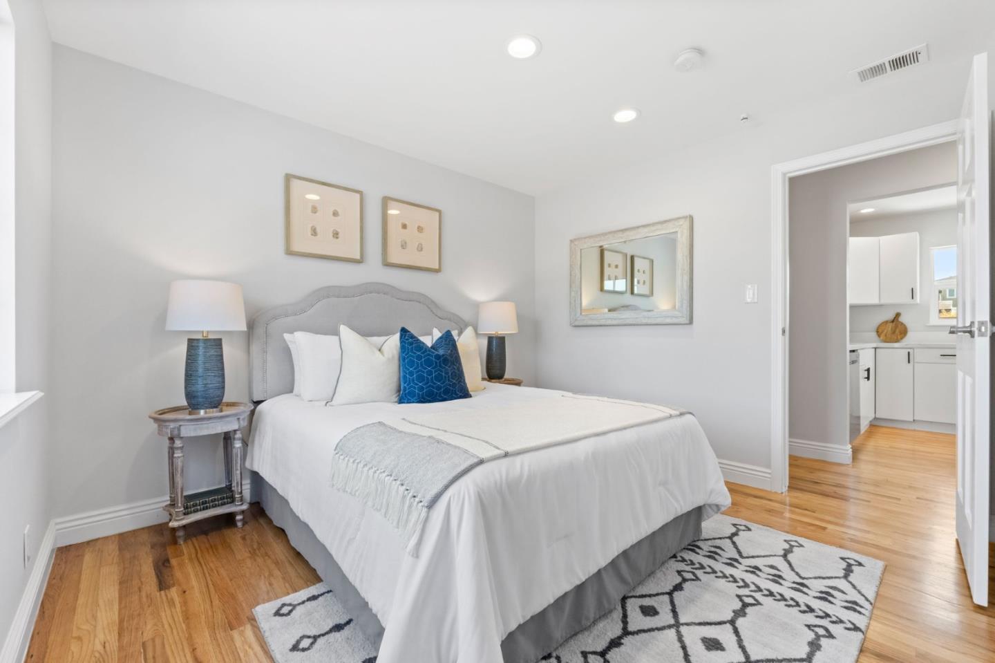 Detail Gallery Image 22 of 39 For 4172 Will Rogers Dr, San Jose,  CA 95117 - 3 Beds | 2 Baths