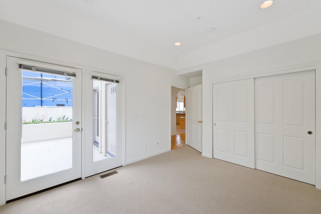 Detail Gallery Image 24 of 35 For 940 W Cliff Dr, Santa Cruz,  CA 95060 - 3 Beds | 3 Baths