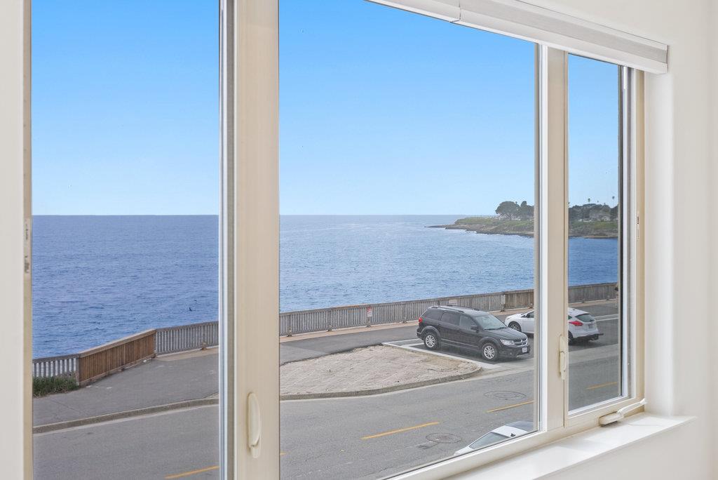 Detail Gallery Image 26 of 35 For 940 W Cliff Dr, Santa Cruz,  CA 95060 - 3 Beds | 3 Baths