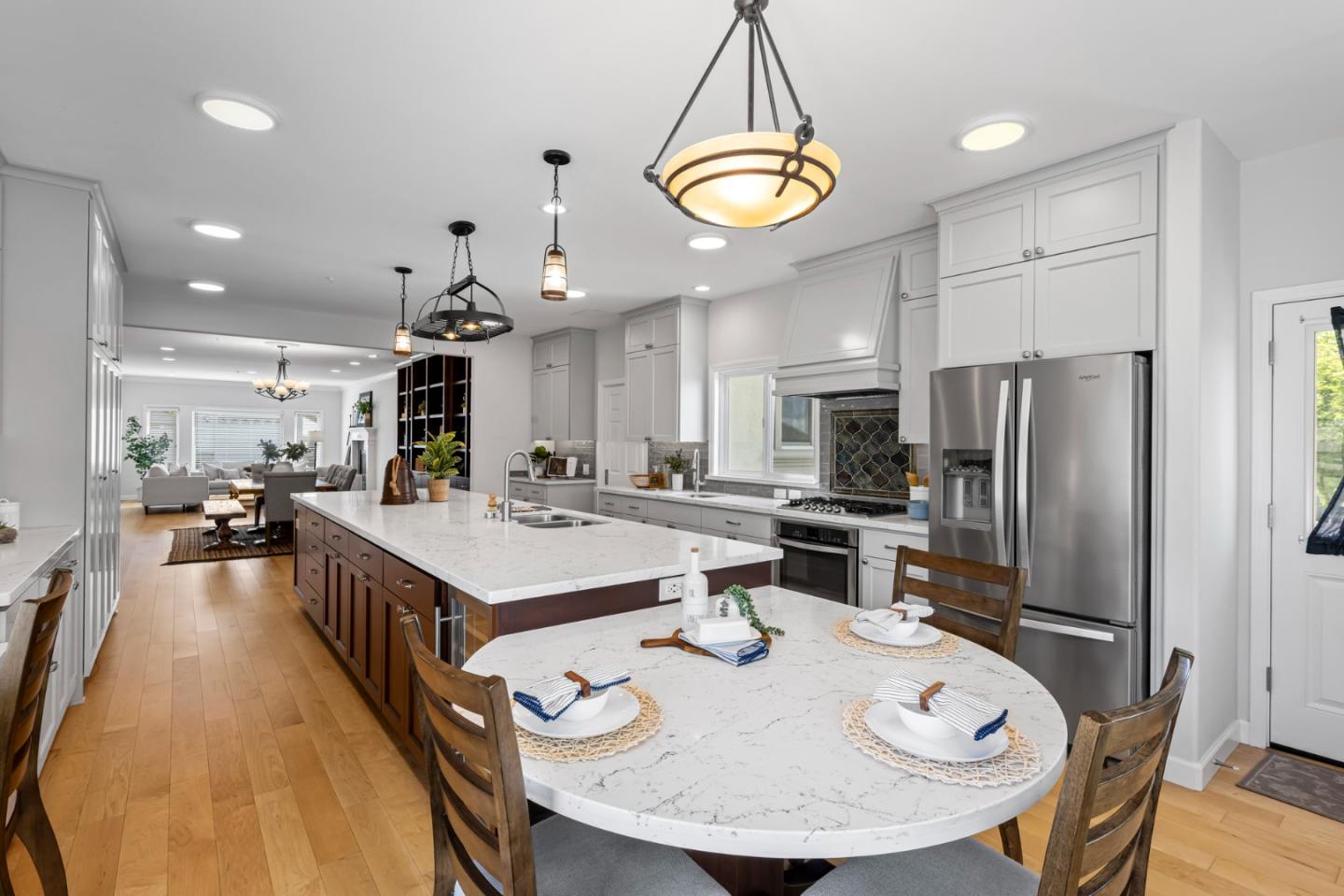 Detail Gallery Image 25 of 108 For 2340 Tennant Ave, Morgan Hill,  CA 95037 - 6 Beds | 4/1 Baths