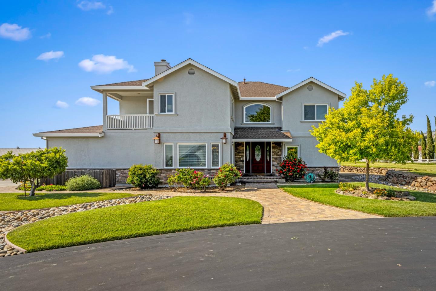 Detail Gallery Image 7 of 108 For 2340 Tennant Ave, Morgan Hill,  CA 95037 - 6 Beds | 4/1 Baths