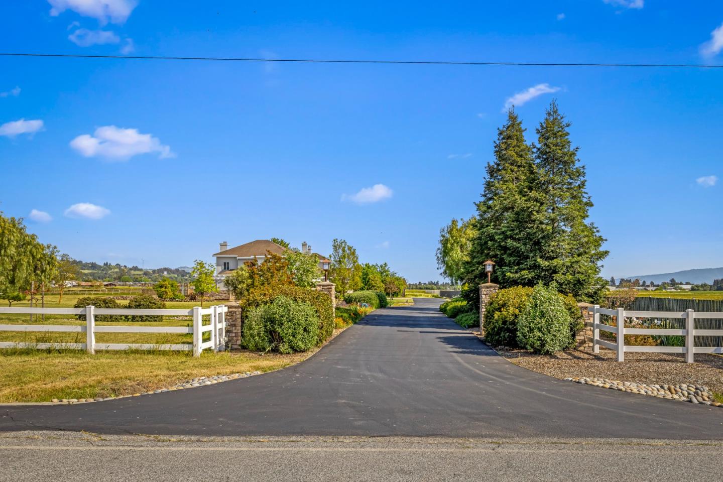 Detail Gallery Image 82 of 108 For 2340 Tennant Ave, Morgan Hill,  CA 95037 - 6 Beds | 4/1 Baths