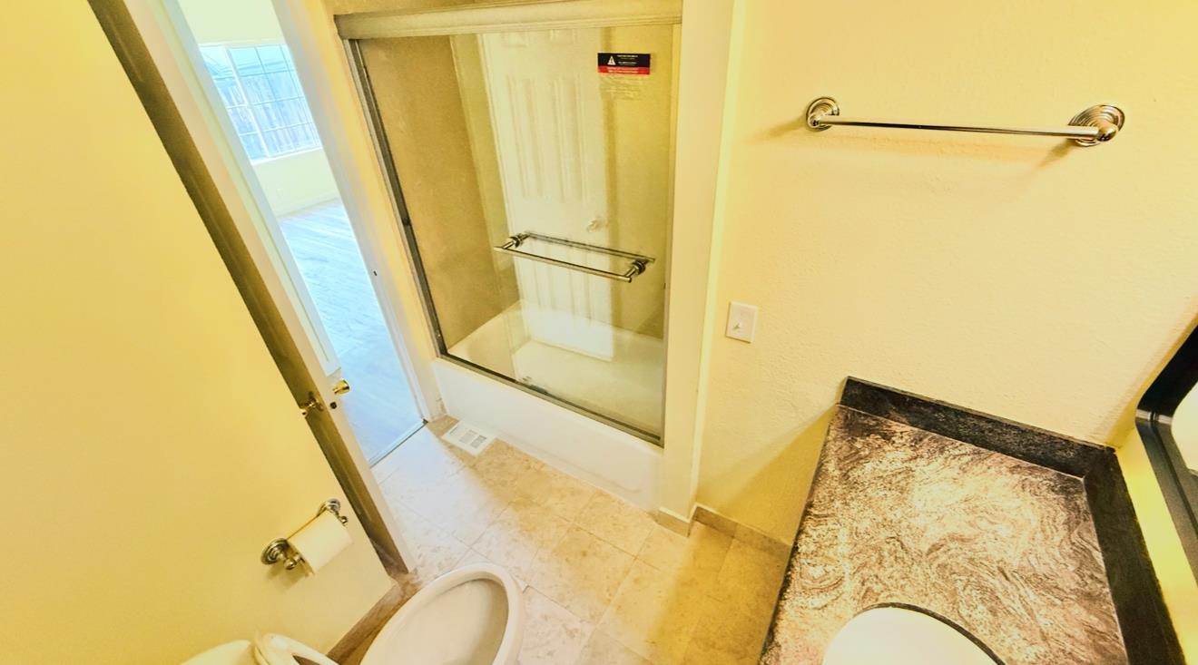 Detail Gallery Image 11 of 12 For 1805 Quimby Rd #1805,  San Jose,  CA 95122 - 3 Beds | 2 Baths
