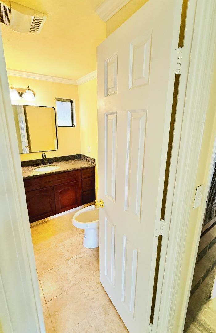 Detail Gallery Image 12 of 12 For 1805 Quimby Rd #1805,  San Jose,  CA 95122 - 3 Beds | 2 Baths
