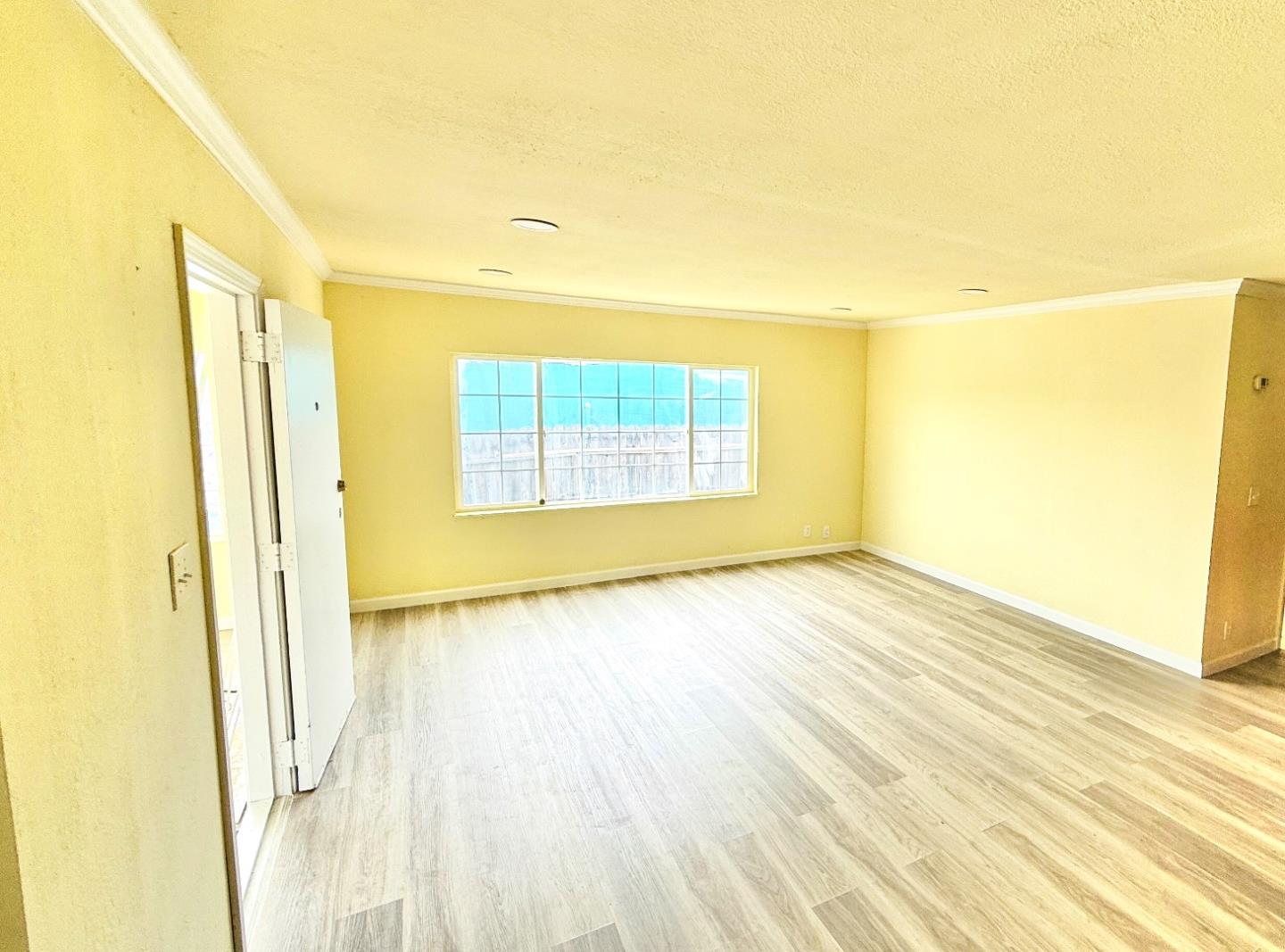 Detail Gallery Image 2 of 5 For 1805 Quimby Rd #1805,  San Jose,  CA 95122 - 3 Beds | 2 Baths
