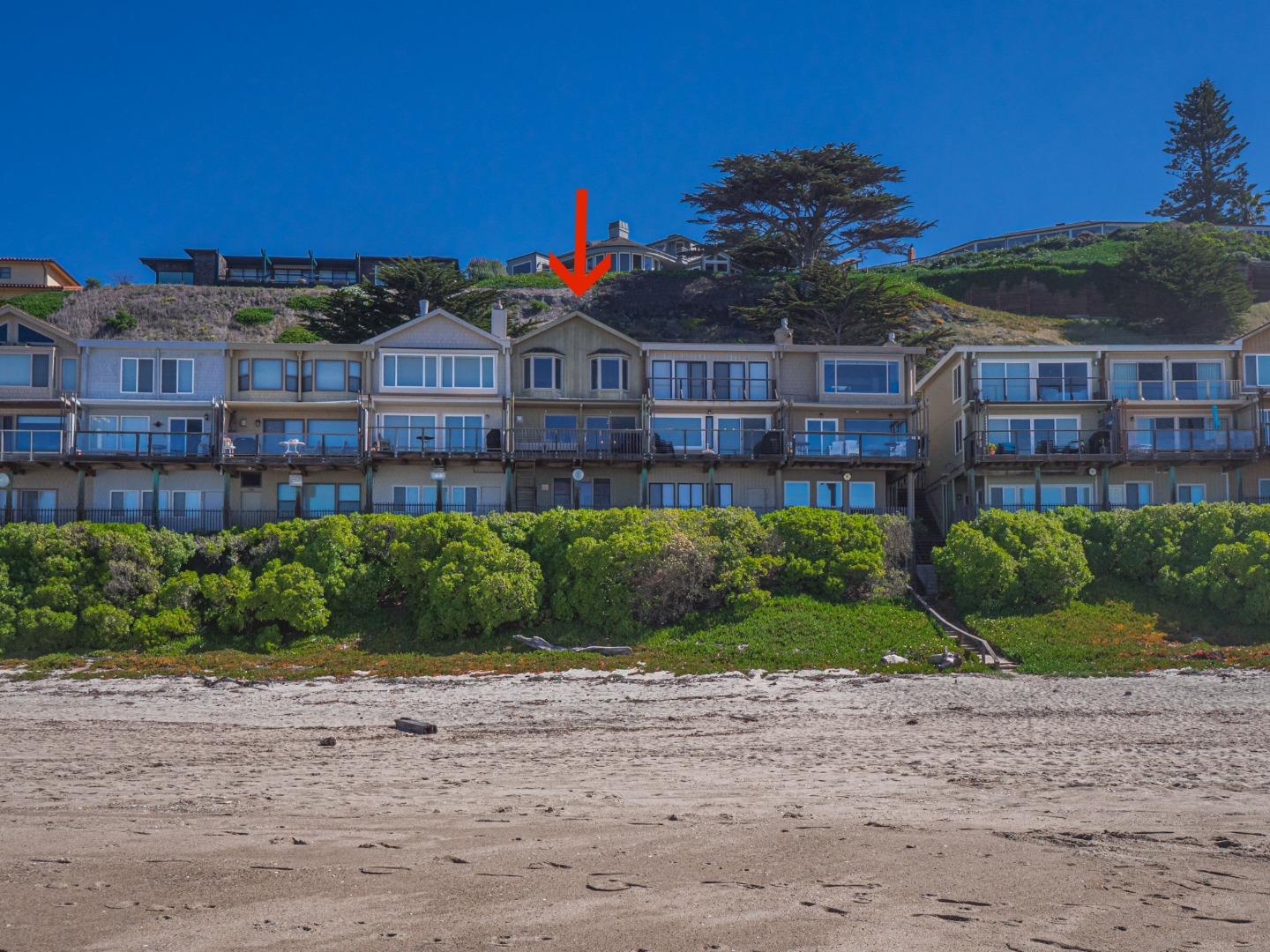 Detail Gallery Image 2 of 67 For 372 Oceanview Dr, La Selva Beach,  CA 95076 - 3 Beds | 3 Baths