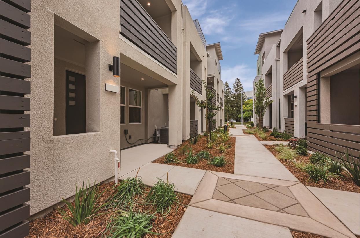 Detail Gallery Image 2 of 17 For 2110 Ivory Ter, San Ramon,  CA 94583 - 3 Beds | 3/1 Baths