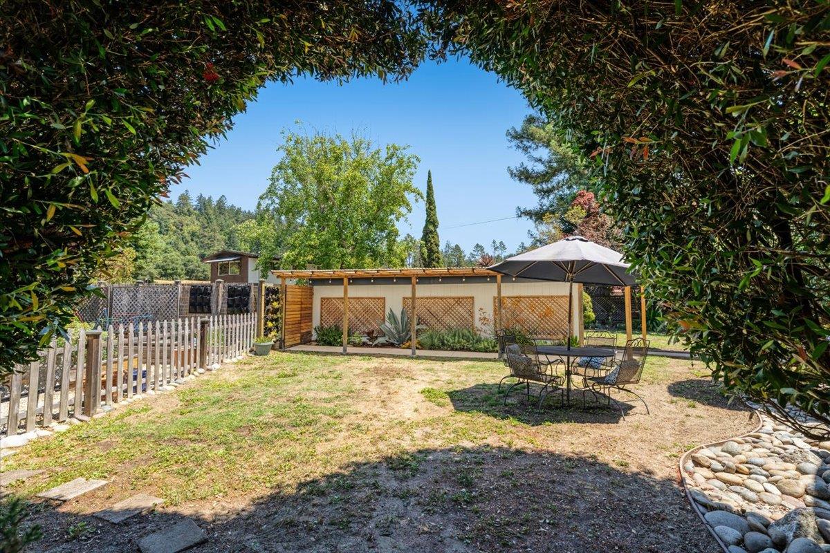 Detail Gallery Image 18 of 81 For 368 Green Valley Rd, Scotts Valley,  CA 95066 - 5 Beds | 4 Baths