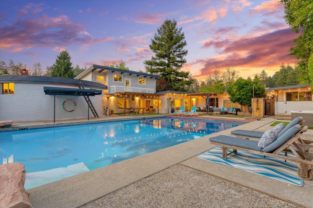 Detail Gallery Image 2 of 81 For 368 Green Valley Rd, Scotts Valley,  CA 95066 - 5 Beds | 4 Baths