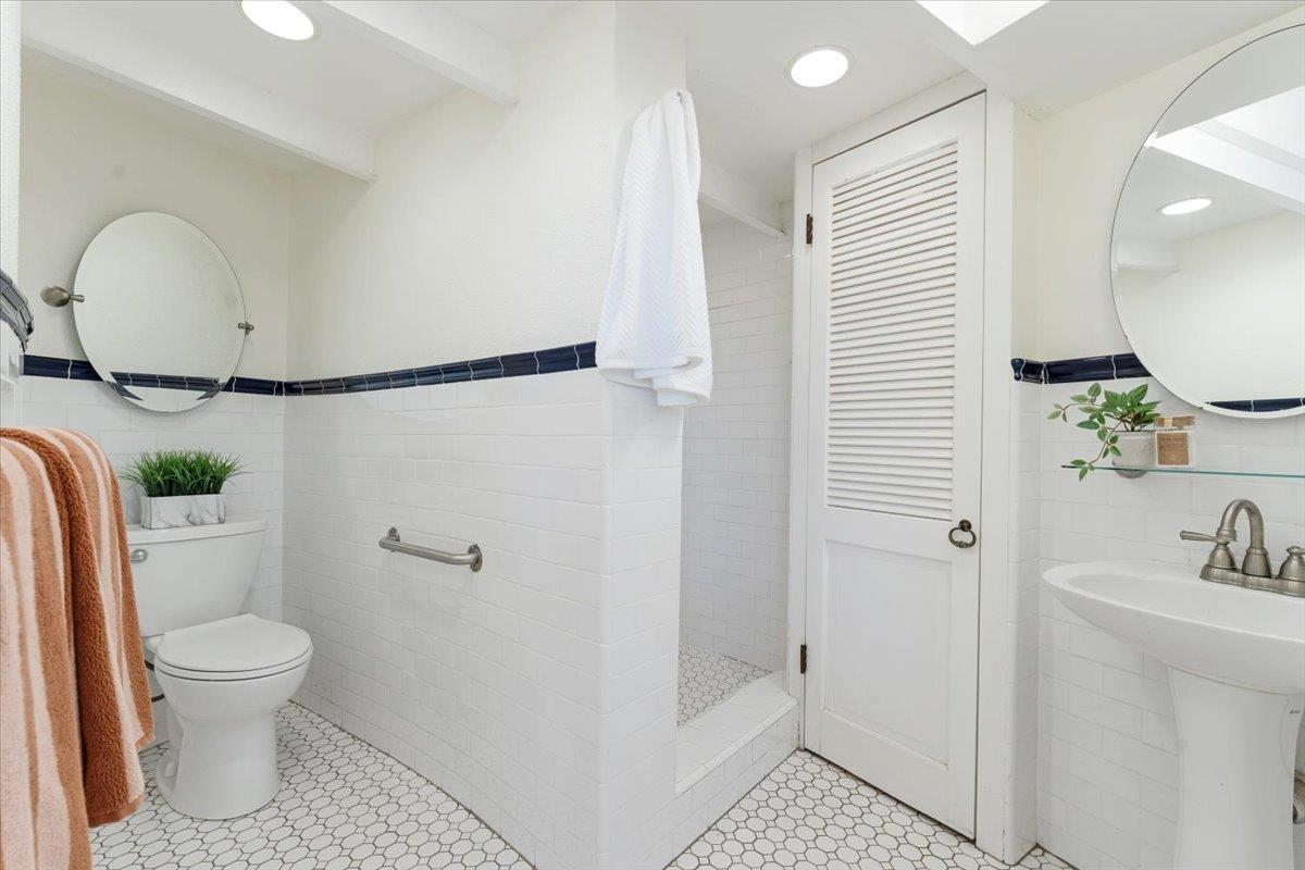 Detail Gallery Image 42 of 81 For 368 Green Valley Rd, Scotts Valley,  CA 95066 - 5 Beds | 4 Baths