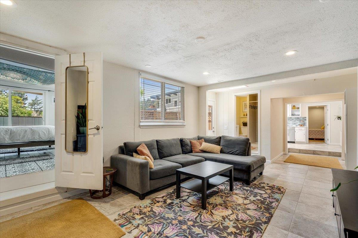 Detail Gallery Image 65 of 81 For 368 Green Valley Rd, Scotts Valley,  CA 95066 - 5 Beds | 4 Baths