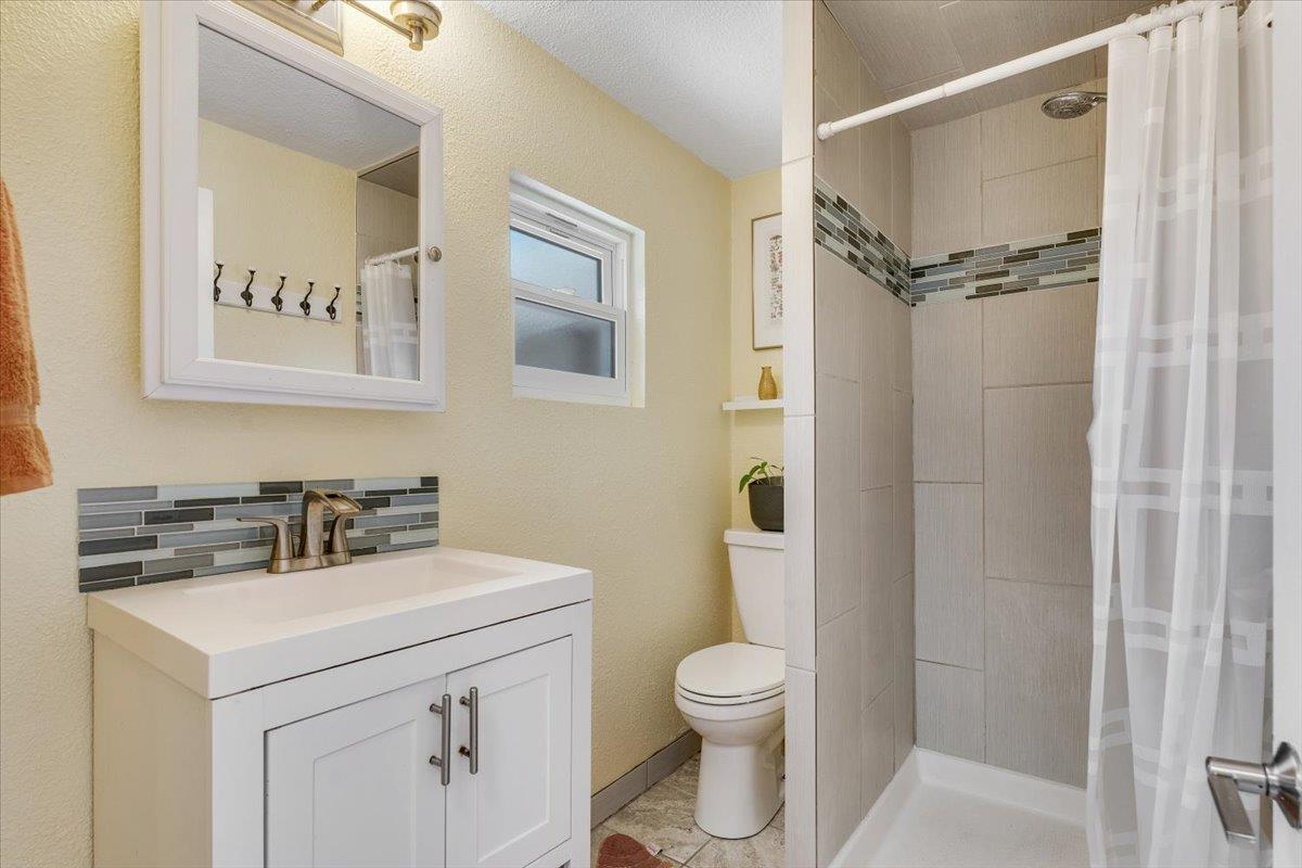 Detail Gallery Image 67 of 81 For 368 Green Valley Rd, Scotts Valley,  CA 95066 - 5 Beds | 4 Baths