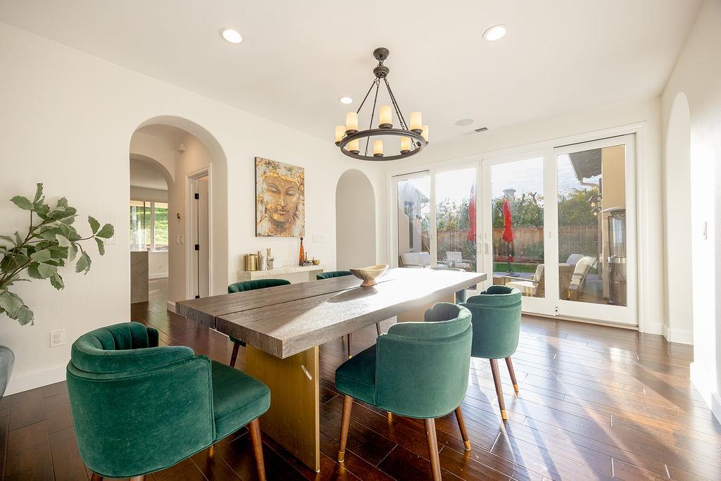 Detail Gallery Image 12 of 38 For 2953 Pebble Beach Cir, Fairfield,  CA 94534 - 5 Beds | 3/1 Baths