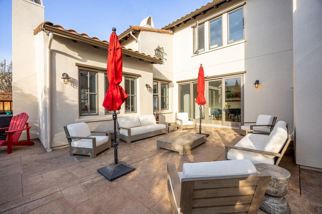 Detail Gallery Image 25 of 38 For 2953 Pebble Beach Cir, Fairfield,  CA 94534 - 5 Beds | 3/1 Baths