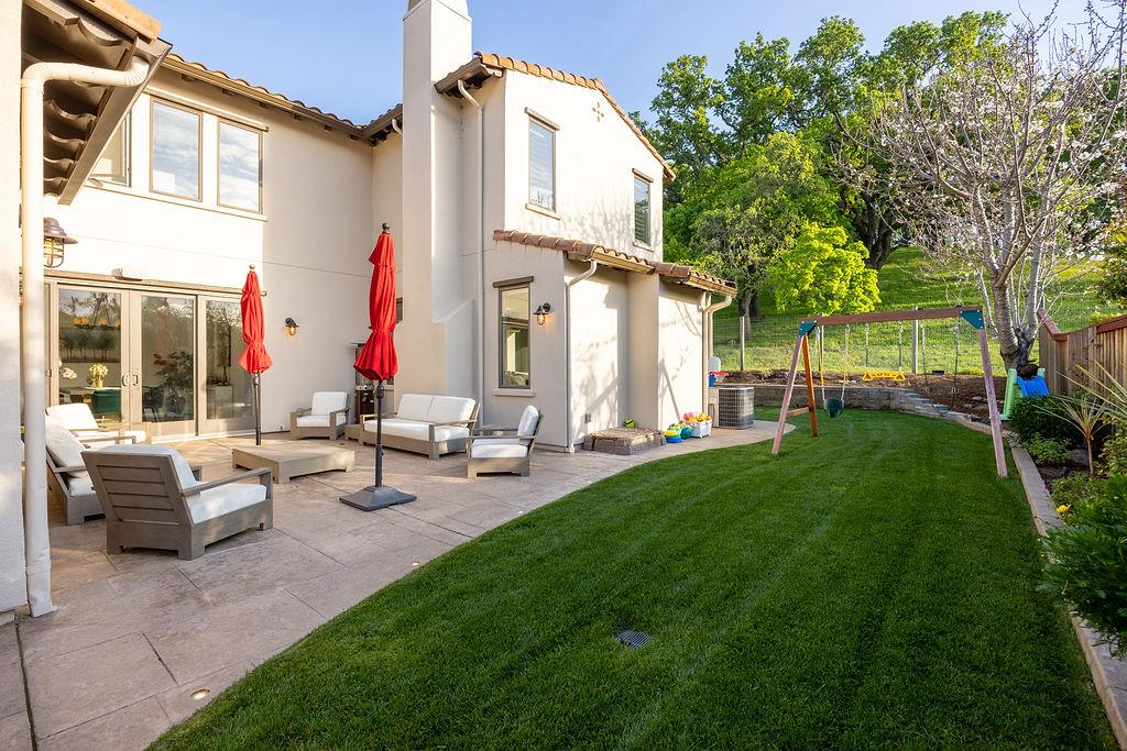 Detail Gallery Image 26 of 38 For 2953 Pebble Beach Cir, Fairfield,  CA 94534 - 5 Beds | 3/1 Baths