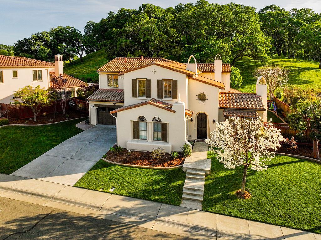 Detail Gallery Image 31 of 38 For 2953 Pebble Beach Cir, Fairfield,  CA 94534 - 5 Beds | 3/1 Baths