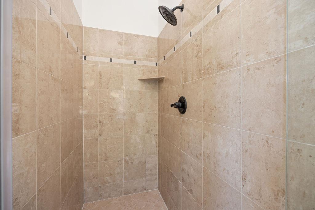 Detail Gallery Image 50 of 90 For 2953 Pebble Beach Cir, Fairfield,  CA 94534 - 5 Beds | 3/1 Baths
