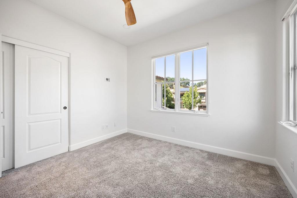 Detail Gallery Image 60 of 90 For 2953 Pebble Beach Cir, Fairfield,  CA 94534 - 5 Beds | 3/1 Baths