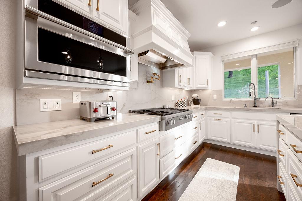 Detail Gallery Image 8 of 38 For 2953 Pebble Beach Cir, Fairfield,  CA 94534 - 5 Beds | 3/1 Baths