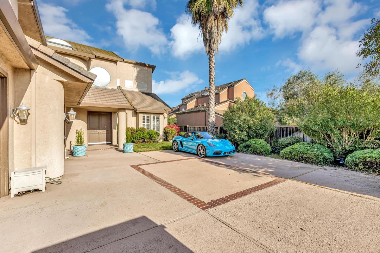 Detail Gallery Image 2 of 52 For 5734 Turtle Valley Dr, Stockton,  CA 95207 - 4 Beds | 4 Baths