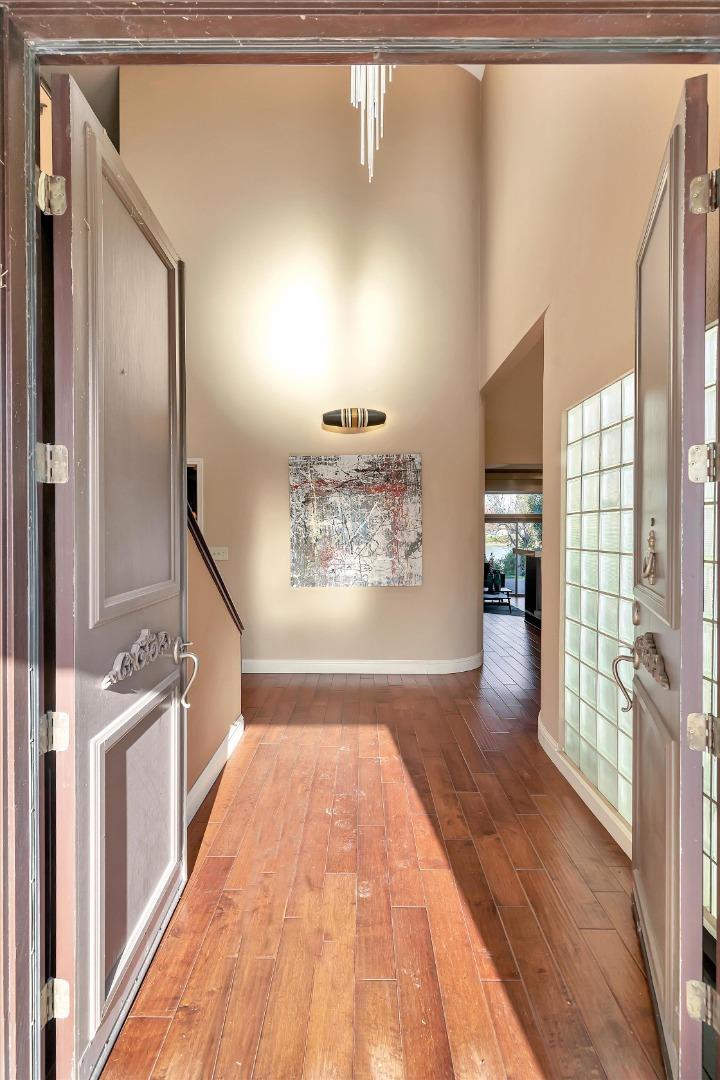 Detail Gallery Image 4 of 52 For 5734 Turtle Valley Dr, Stockton,  CA 95207 - 4 Beds | 4 Baths