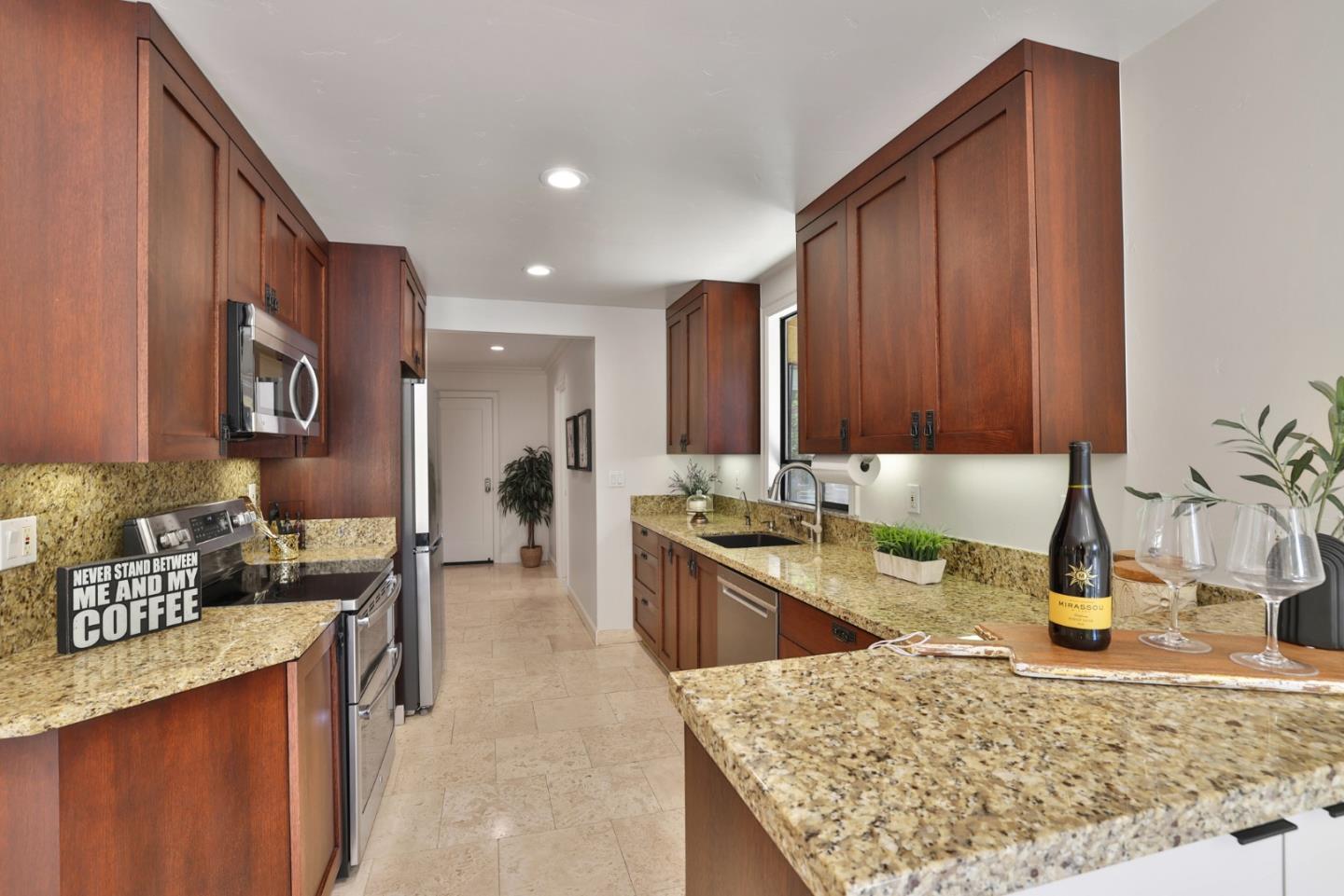 Detail Gallery Image 6 of 32 For 3224 Janku Ct, San Jose,  CA 95127 - 4 Beds | 2 Baths