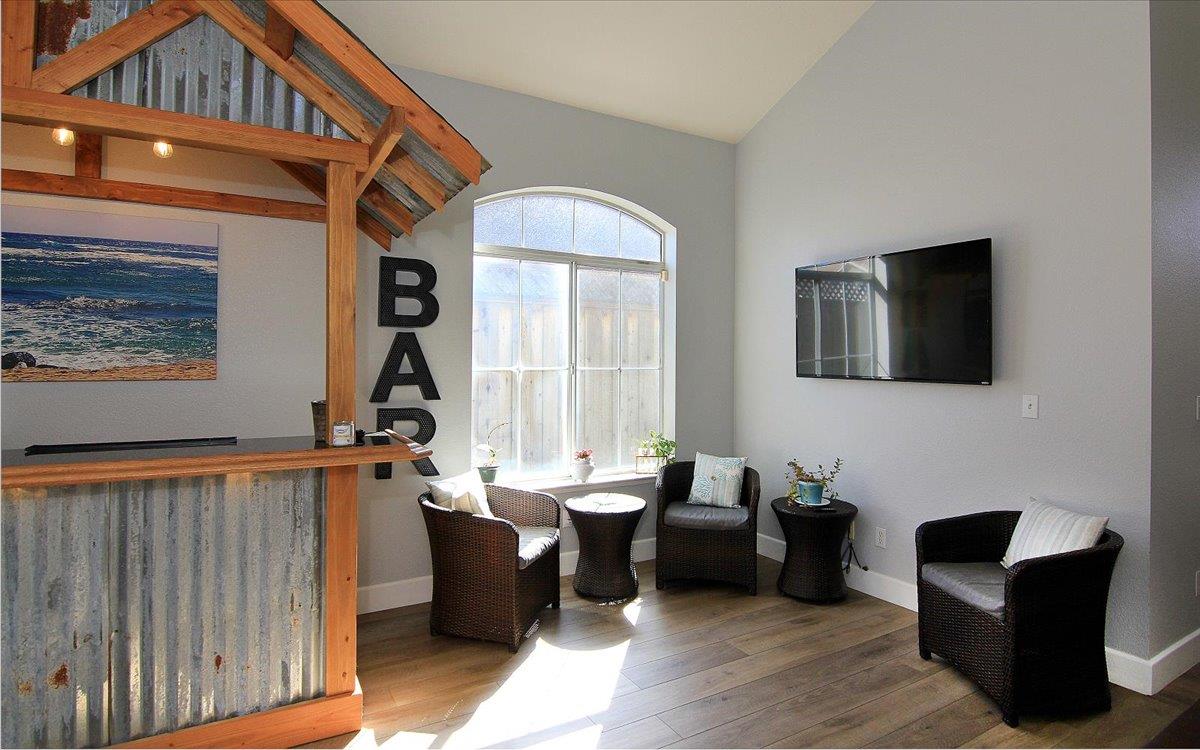 Detail Gallery Image 5 of 36 For 2155 Beachwood Ct, Hollister,  CA 95023 - 4 Beds | 2/1 Baths