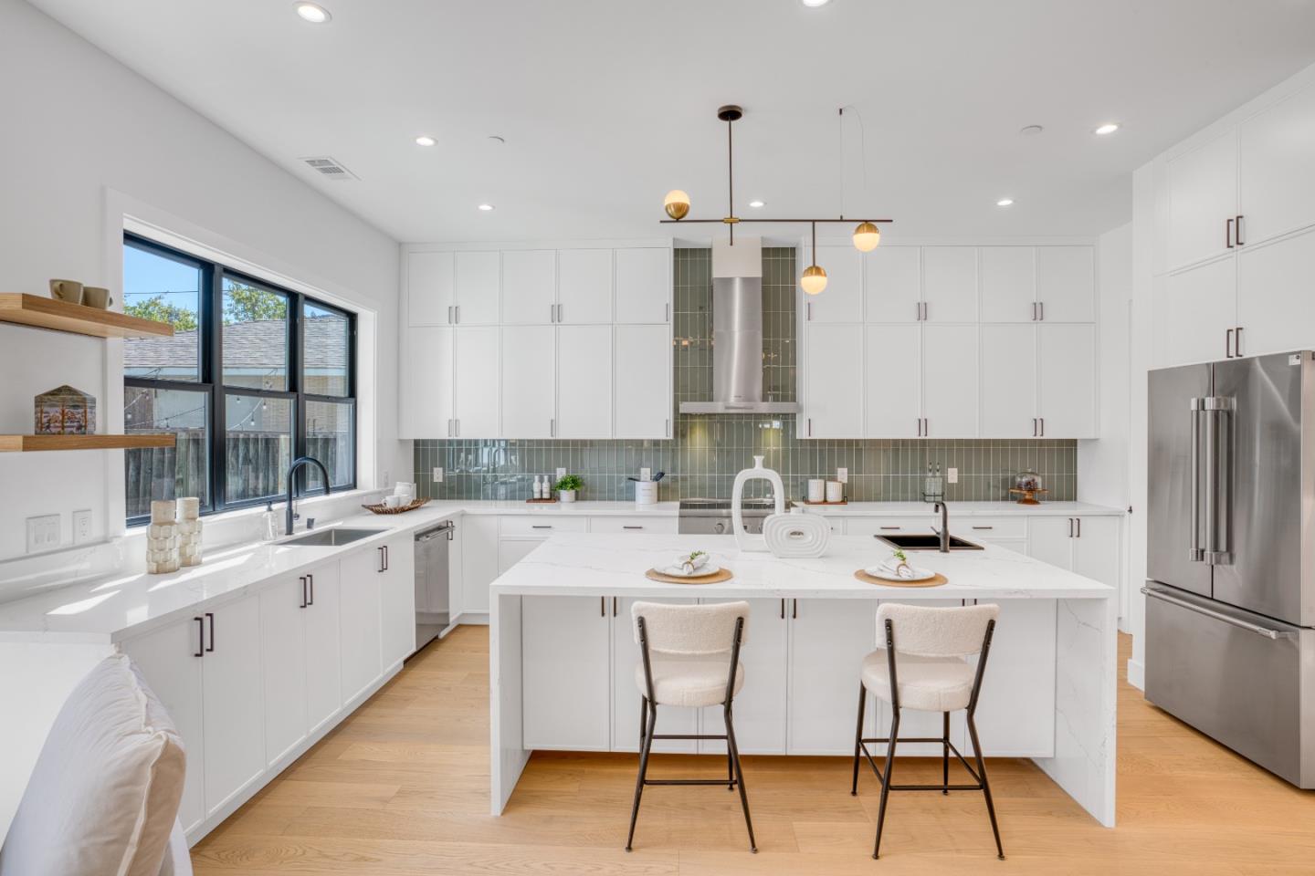 Detail Gallery Image 14 of 43 For 1270 W Hacienda Ave, Campbell,  CA 95008 - 5 Beds | 4 Baths