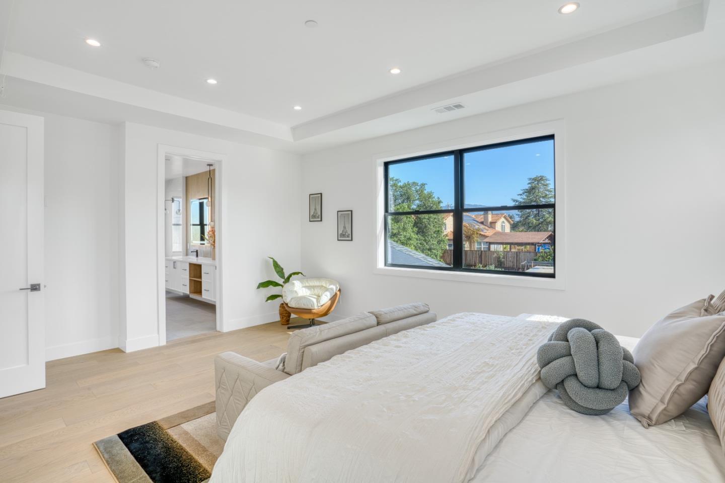 Detail Gallery Image 36 of 43 For 1270 W Hacienda Ave, Campbell,  CA 95008 - 5 Beds | 4 Baths