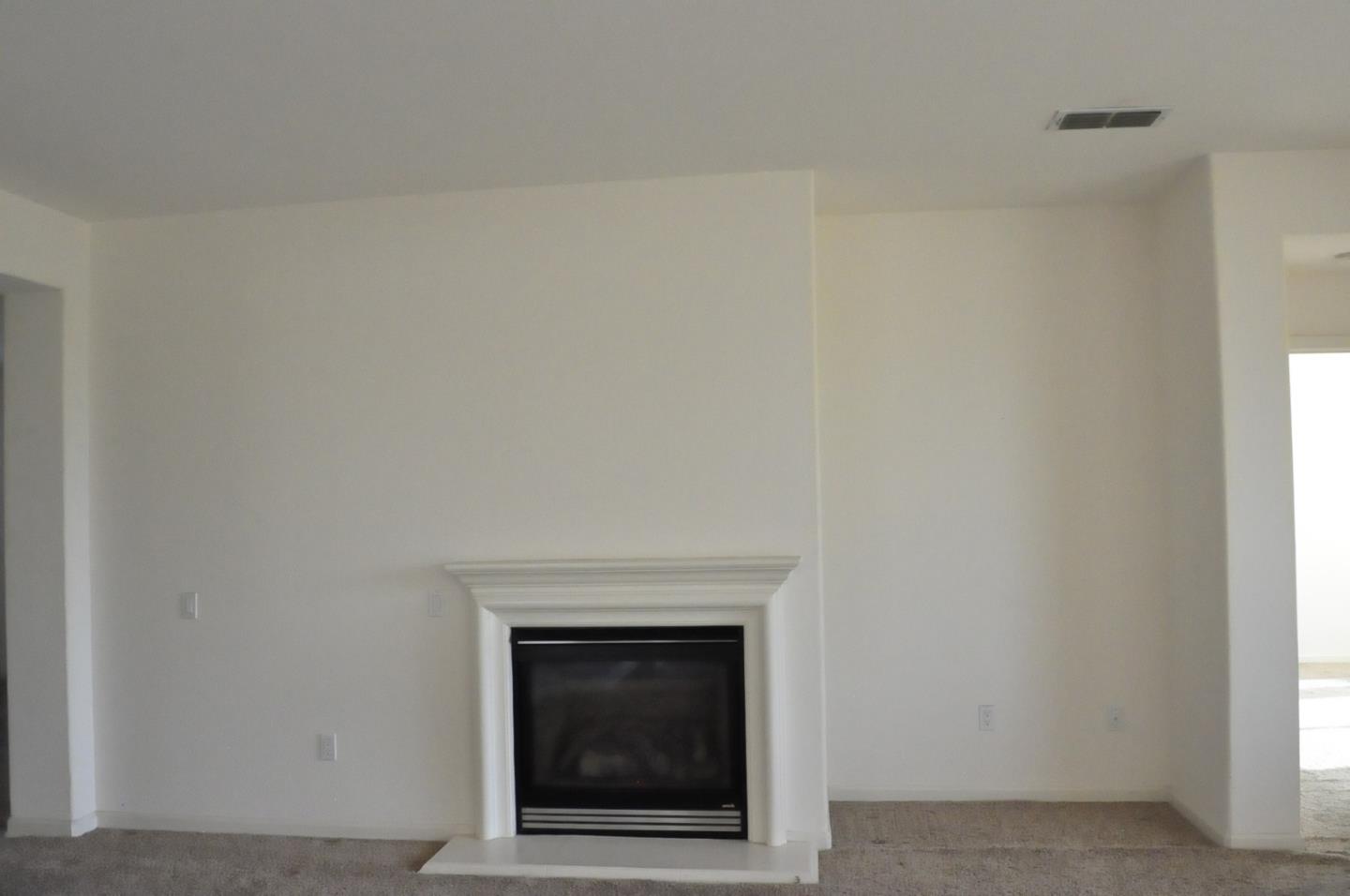 Detail Gallery Image 11 of 45 For 1826 Grand Pheasant Ln, Lincoln,  CA 95648 - 2 Beds | 2 Baths
