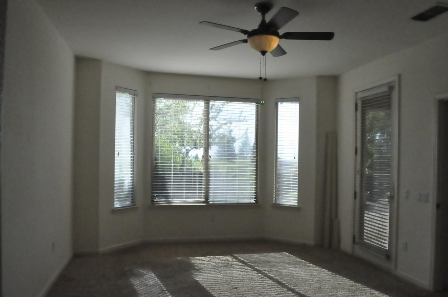 Detail Gallery Image 20 of 45 For 1826 Grand Pheasant Ln, Lincoln,  CA 95648 - 2 Beds | 2 Baths